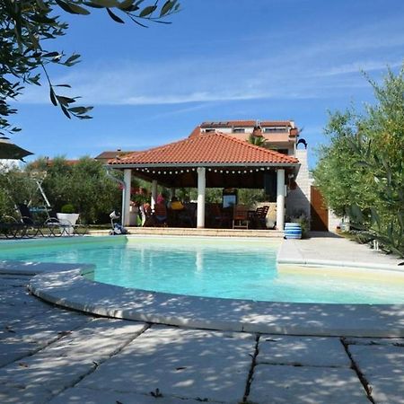 Family Friendly Apartments With A Swimming Pool Povljana, Pag - 244 Экстерьер фото
