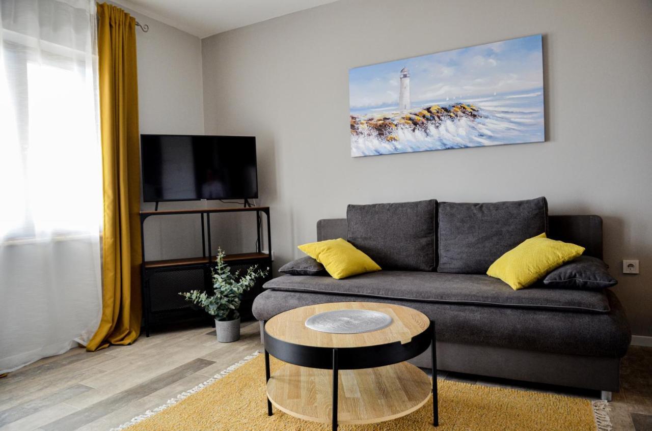 Family Friendly Apartments With A Swimming Pool Povljana, Pag - 244 Экстерьер фото