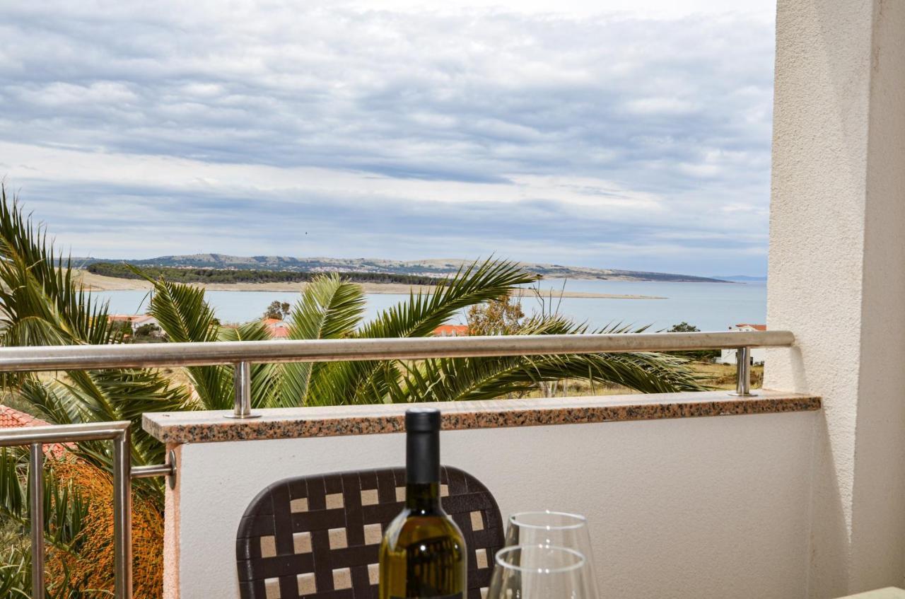 Family Friendly Apartments With A Swimming Pool Povljana, Pag - 244 Экстерьер фото