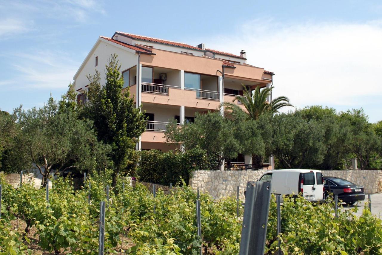 Family Friendly Apartments With A Swimming Pool Povljana, Pag - 244 Экстерьер фото