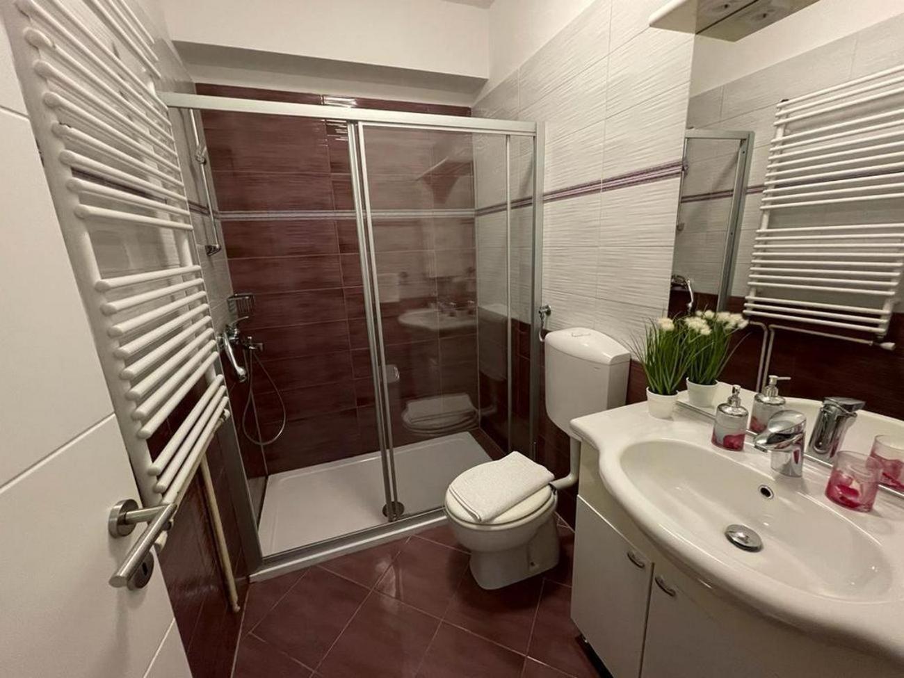 Family Friendly Apartments With A Swimming Pool Povljana, Pag - 244 Экстерьер фото